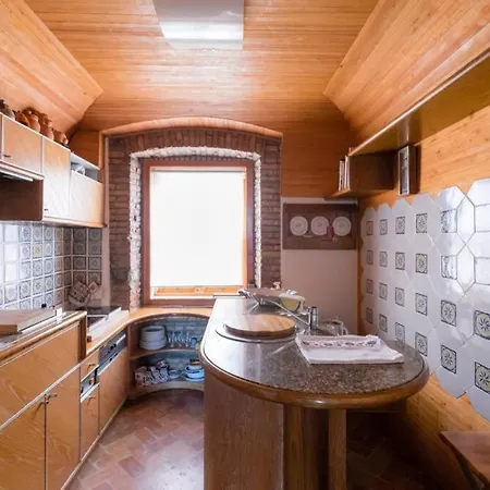 6 Ponterosso - Luxury Attic *