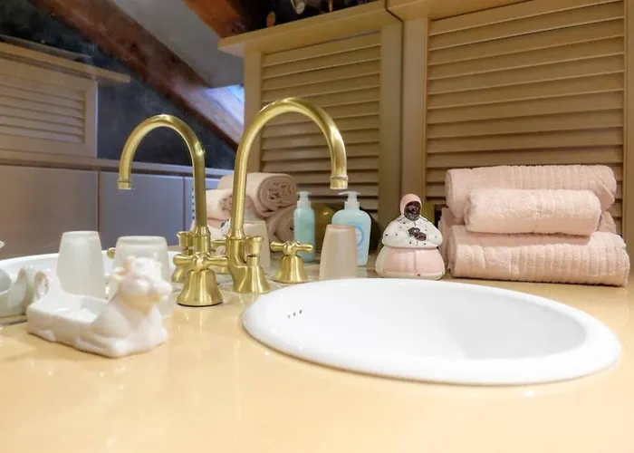 6 Ponterosso - Luxury Attic *